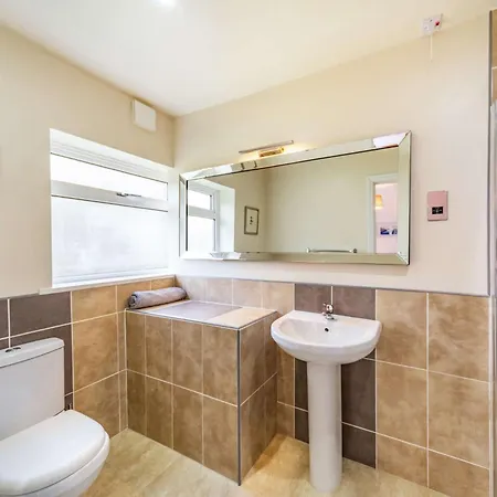 بيت للعطل 4 Bed In Keswick Oc-86248 *